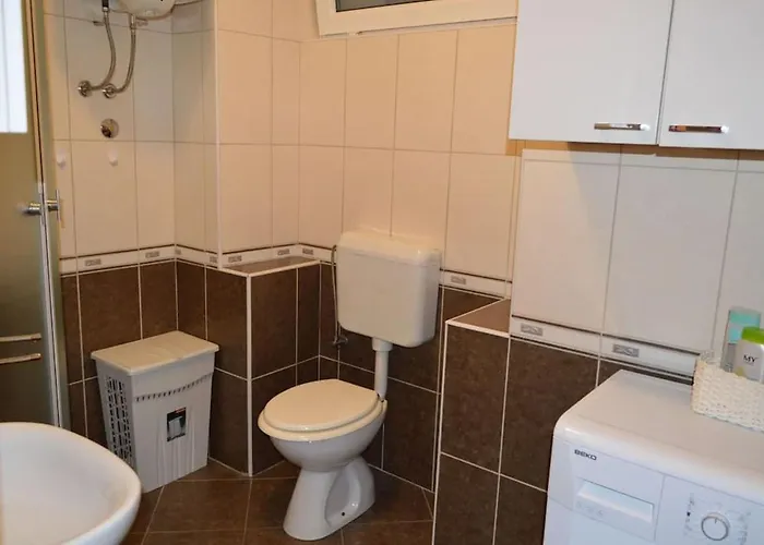 Apartman Quiet Haven*** Center: Cozy & Spacious, King Xl Bed, Pomerio 23 *
